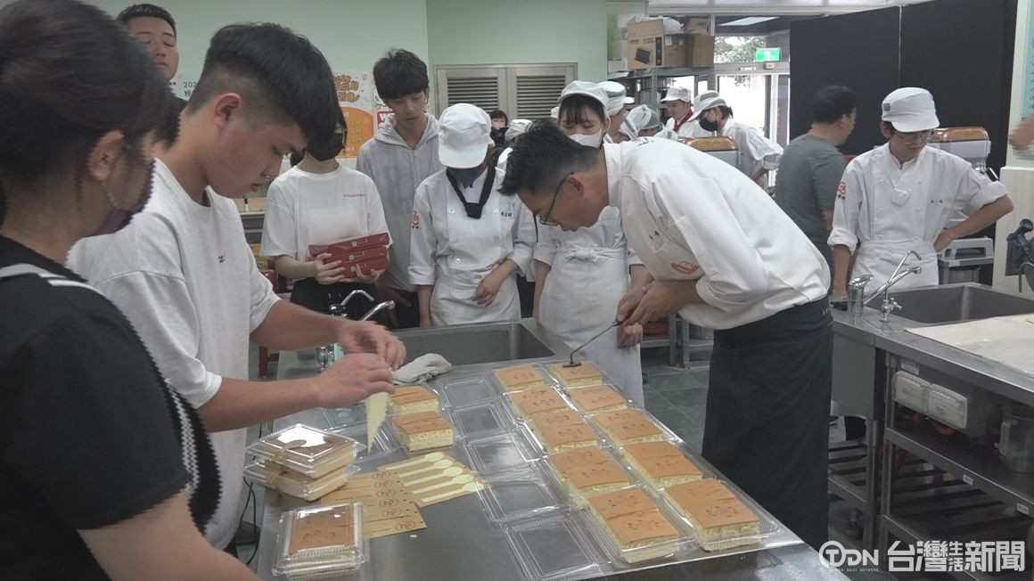 搭配台灣廟宇文化 開設烘焙研習會